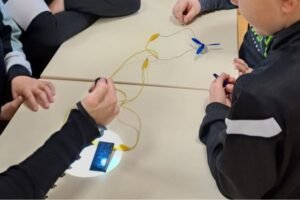 a-la-decouverte-des-energies-programme-ecopousse-cotes-d-armor-2026